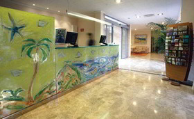 DWO Valencia by Checkin