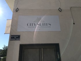 City Suites Universidades