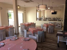 Devesa Gardens Camping & Resort