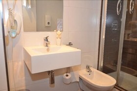 Galileo Flats - Palacio de Congresos