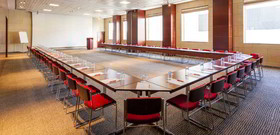 Hotel ILUNION Valencia 4