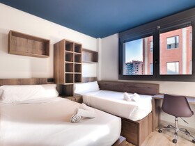 Livensa Living Studios Valencia Marina Real