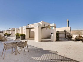 Livensa Living Studios Valencia Marina Real