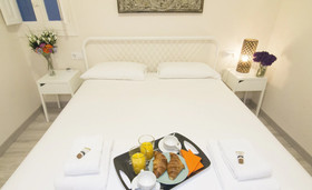 Living Valencia -Correos