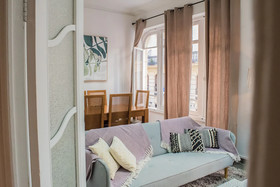 Living Valencia -Correos