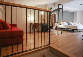 Mythic Boutique Bed & Breakfast