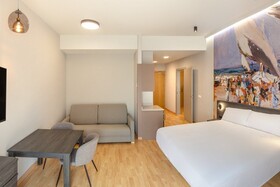 Palau Apartments