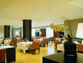 Sh Valencia Palace