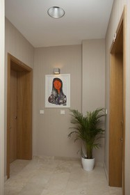 SingularStays Mar44