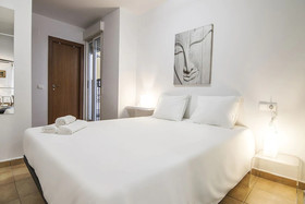 Malvarrosa by VLC Flats Rental