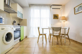 Malvarrosa by VLC Flats Rental