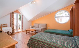 Apartamentos La Fonda