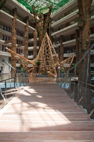 Holiday World Polynesia Hotel