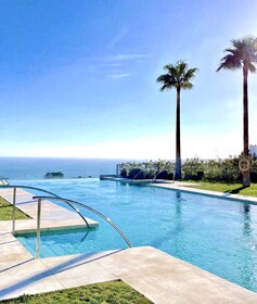 Mondrian Luxury Suites & Villas