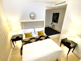 Mondrian Luxury Suites & Villas