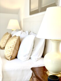 Mondrian Luxury Suites & Villas