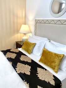 Mondrian Luxury Suites & Villas