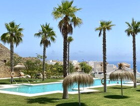 Mondrian Luxury Suites & Villas