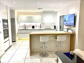Mondrian Luxury Suites & Villas