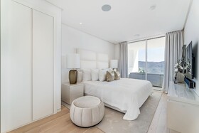 Mondrian Luxury Suites & Villas