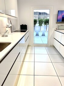 Mondrian Luxury Suites & Villas