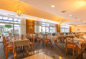 Hotel Mac Puerto Marina