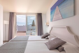 Hotel Mac Puerto Marina