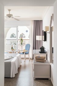 Hotel Mac Puerto Marina