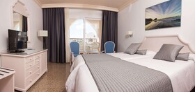 Hotel Mac Puerto Marina