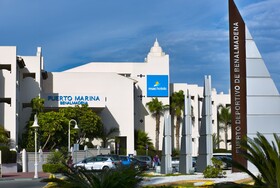 Hotel Mac Puerto Marina