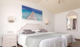 Hotel Mac Puerto Marina