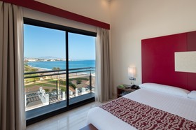 Estepona Hotel & Spa Resort