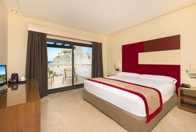 Estepona Hotel & Spa Resort