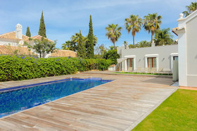 Villa Lotus Bel Air Deluxe Canovas