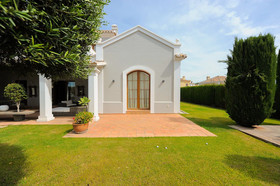 Villa Lotus Bel Air Deluxe Canovas