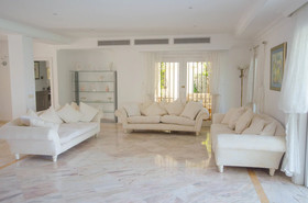 Villa Shayna