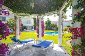 Villa Shayna