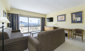Hotel Apartamentos Pyr Fuengirola
