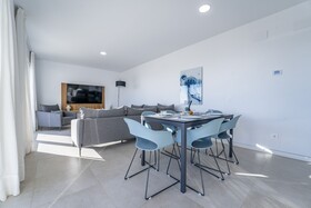 Aqua Apartments Bellamar