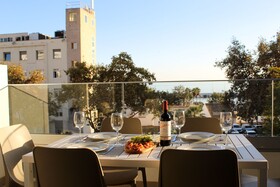 Aqua Apartments Bellamar