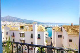 Benabola by OleHolidays