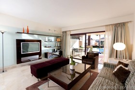 Don Carlos Resort