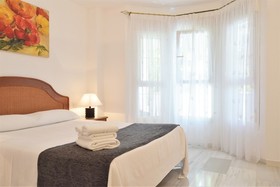 Apartamentos Serinamar Naranjos de Marbella