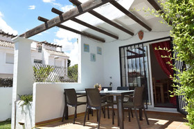 Apartamentos Serinamar Naranjos de Marbella