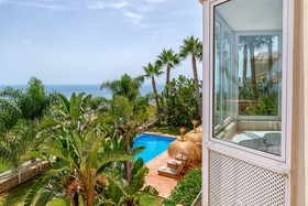 Solaga - Villa Los Monteros