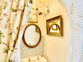 The Pearl - Luxury Bed and Breakfast