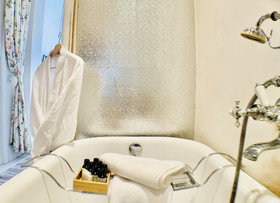 The Pearl - Luxury Bed and Breakfast