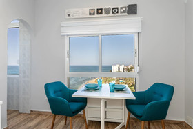 Almirante 903 Just On The Beach