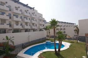 Apartamentos Calalucia