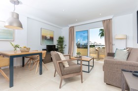 Ramada Hotel & Suites by Wyndham Costa del Sol Fuengirola